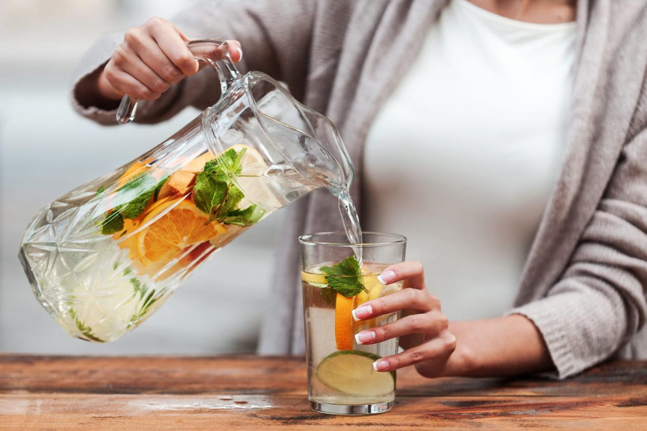 How To Naturally Detoxify The Liver At Home