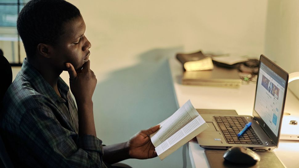 How To Choose The Best Laptop For College Students