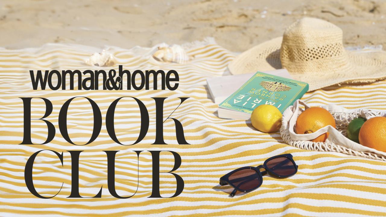 How To Style Oversized T-Shirts For Women