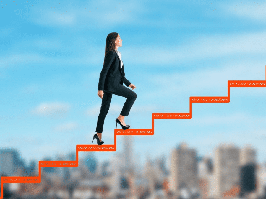 Key Steps for a Successful Career Change - Se La Vi.