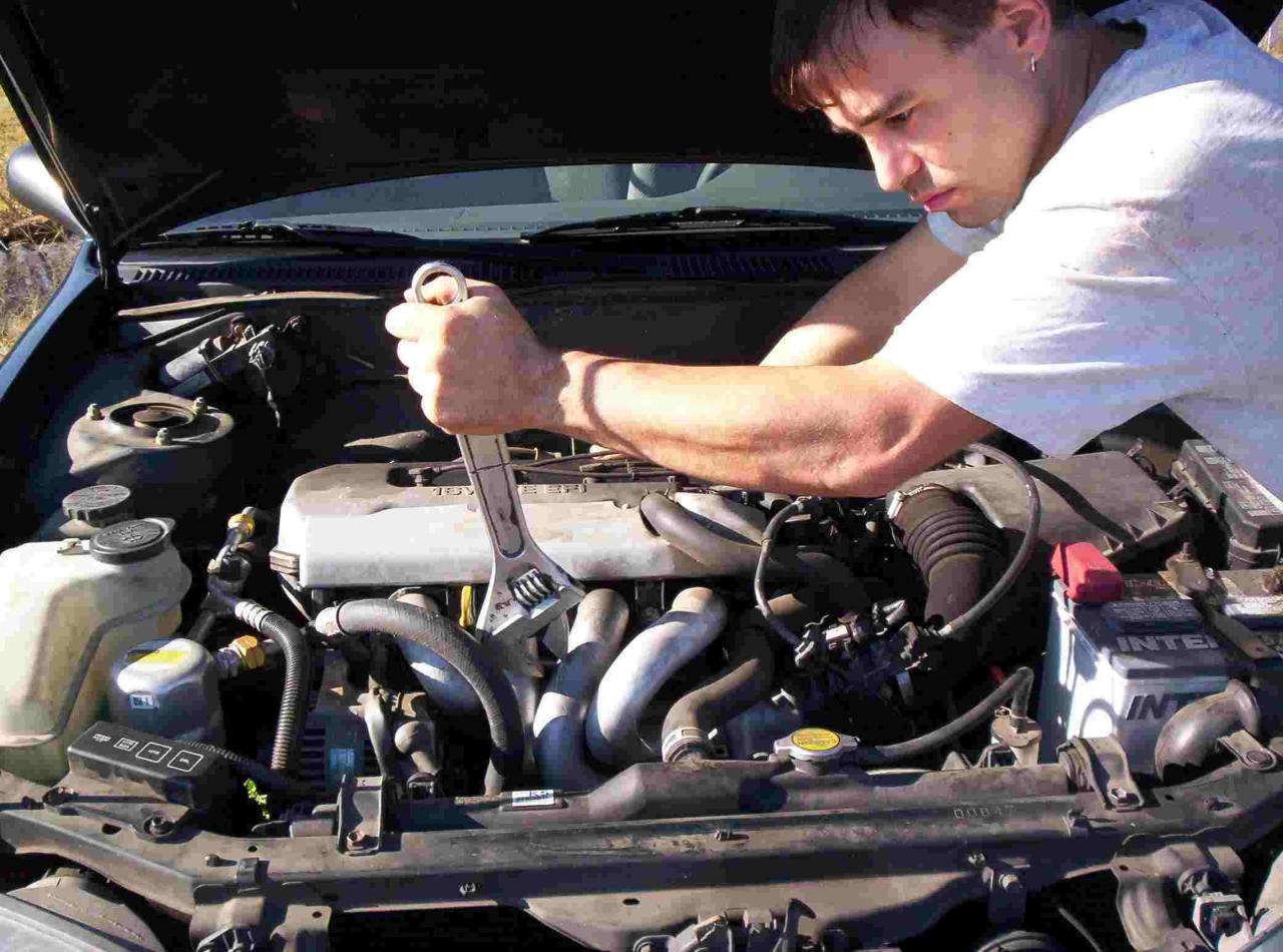 How To Save Money On Automotive Repairs And Services